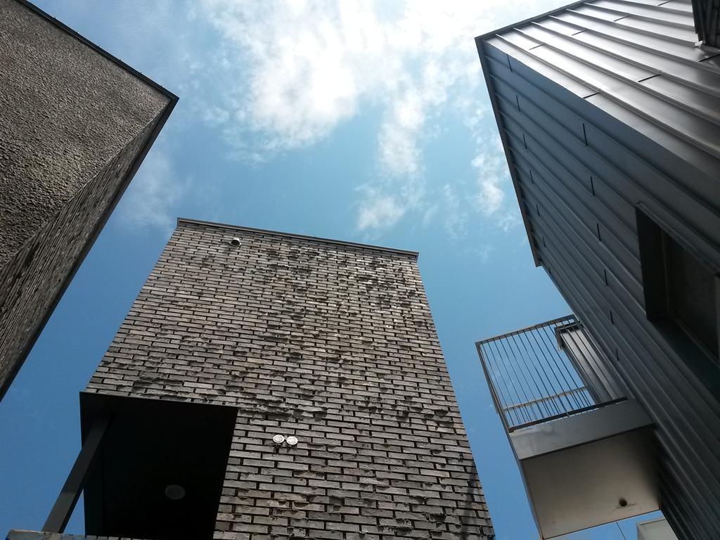 Inside Busan Hostal Exterior foto