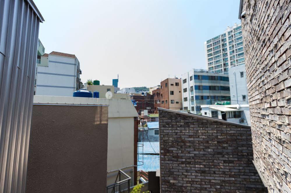 Inside Busan Hostal Exterior foto